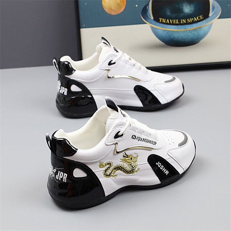 Herren Sneakers im sportlichen Design mit goldenen Akzenten und Drachenstickerei R&B