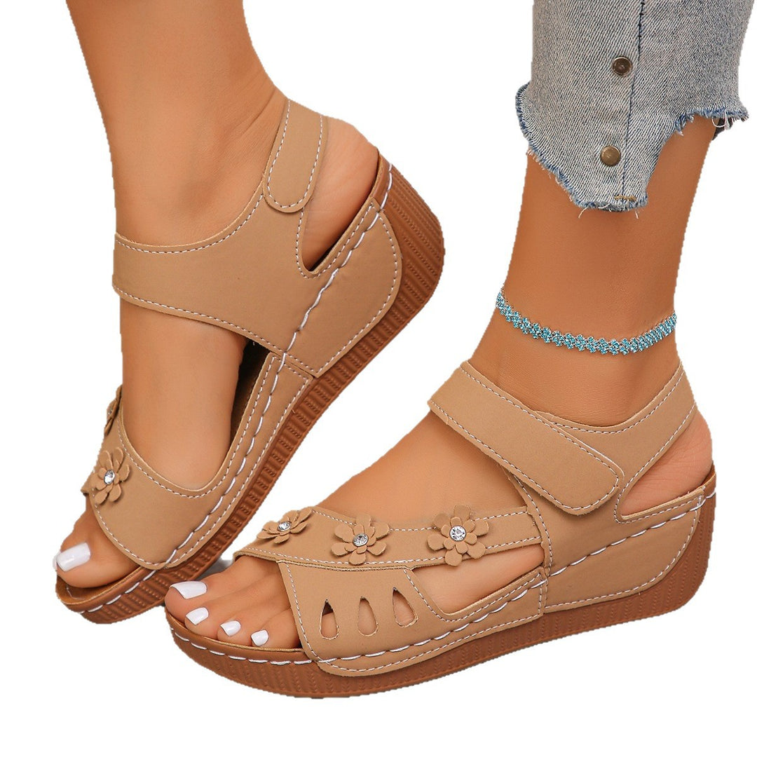 Damen Bunte Sandalen mit floralem Design und verstellbaren Riemen R&B