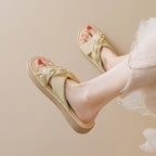Damen Knöchelfreie Slidesandalen mit geflochtenem Riemendesign