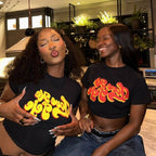 Damen Crop-T-Shirt mit kreativem Schriftzug und R&Brnem Design R&B