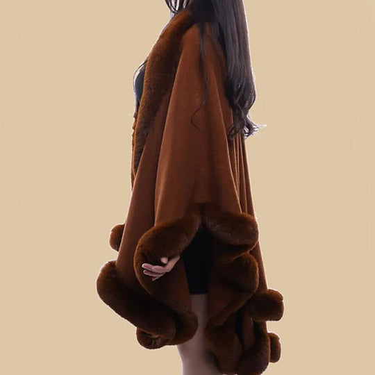 Damen Kunstfell-Cape mit voluminösem Kapuzenkragen und eleganter Felloptik R&B