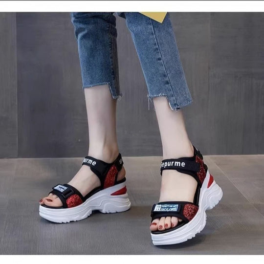 Damen Sportliche Plateau-Sandalen mit verstellbaren Riemen und gepolsterter Sohle R&B