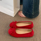Damen flache Ballerinas mit glänzender Oberfläche und dekorativem Schleifenelement R&B