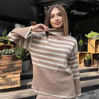 Damen modisches Strickensemble mit feinen Streifen R&B
