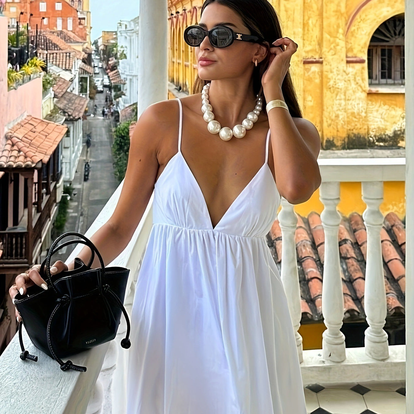 Damen Freizeit Maxikleid mit elegantem V-Ausschnitt und fließendem Stoff R&B
