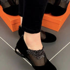 Damen elegante Slipper mit floralem Strassdesign und super bequemer Sohle R&B