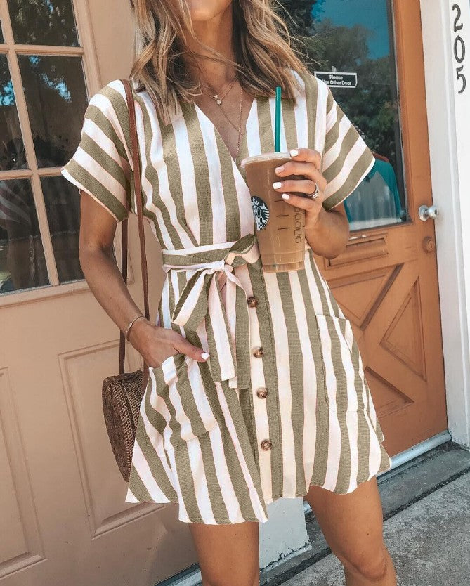 Damen Wickelkleid im modernen Streifenlook mit praktischer Knopfleiste und Taillengürtel R&B