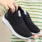 Damen Sportliche Sneaker mit atmungsaktivem Obermaterial und flexibler Sohle R&B