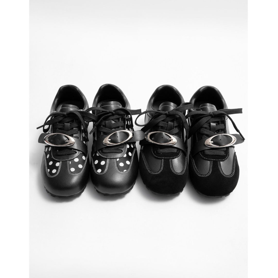Damen modische Sneakers mit kreativem Design und einzigartigen Akzenten R&B