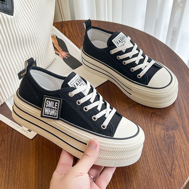 Damen modische Plateausneaker mit angesagtem Design R&B