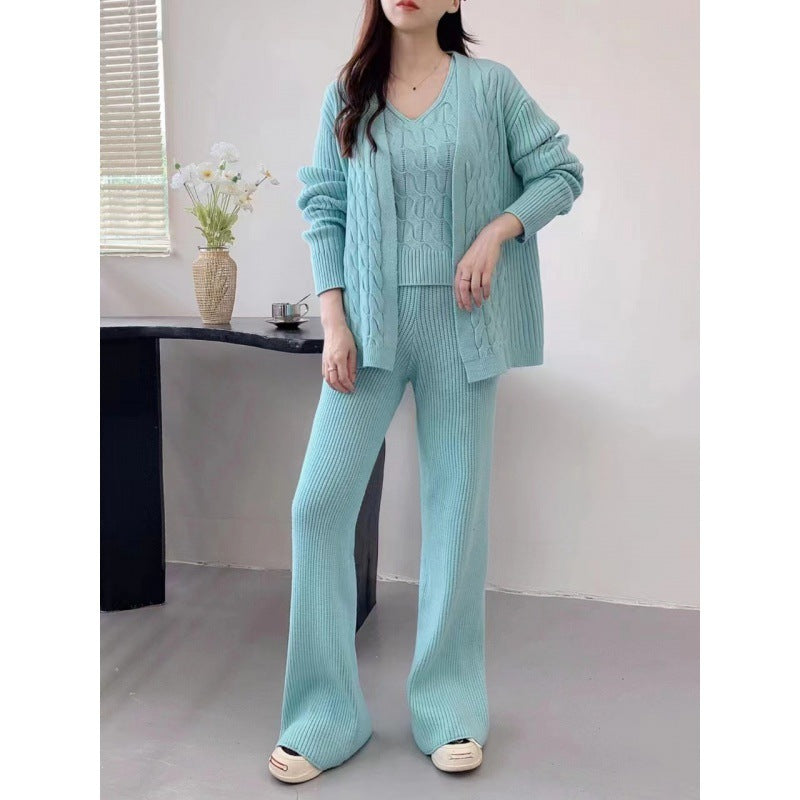 Damen Feinstrick-Ensemble mit originellem Zopfmuster und weiten Hosen R&B