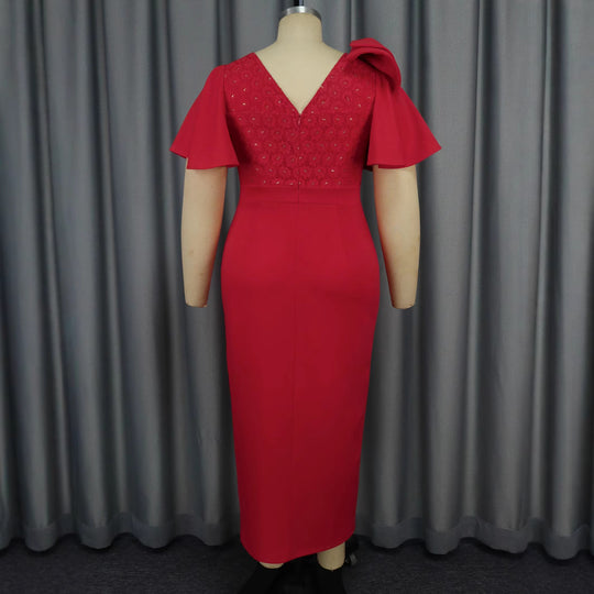 Damen Elegantes Abendkleid mit floralem Spitzenoberteil und voluminösen Rüschensäumen R&B
