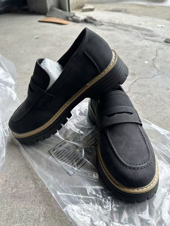 Damen Schuhe aus weichem Wildleder mit rutschfester Sohle und komfortablem Innenfutter R&B