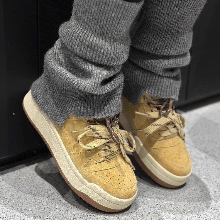 Damen Sneakers mit bequemer Oberfläche und modernem Design R&B