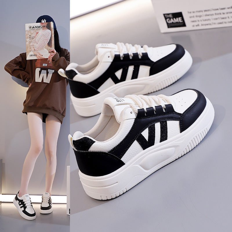 Damen Sportliche Sneaker mit gepolsterter Sohle und modischem Obermaterial R&B