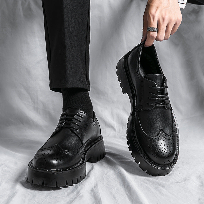 Herren Schnürschuhe mit modischem Broguemuster von