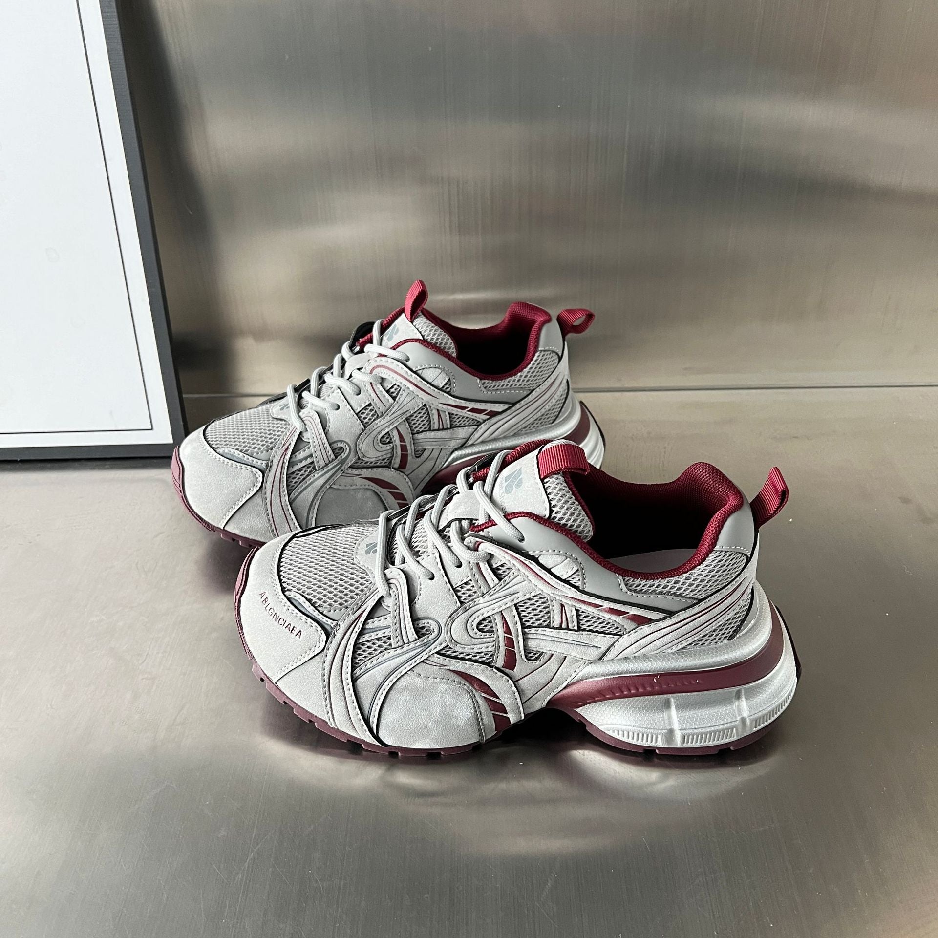 Damen Sportliche Lauf-Sneaker mit dämpfendem Mesh-Obermaterial R&B
