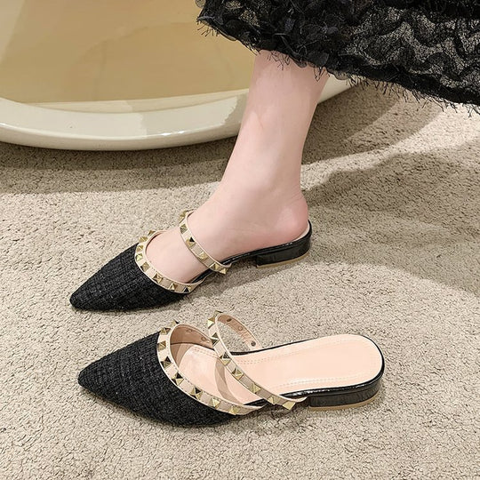Damen elegante Mules mit strukturierter Oberfläche und Metallakzenten R&B