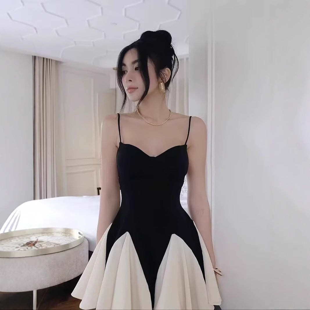 Damen Sommerkleid mit strahlendem Kontrastdesign R&B