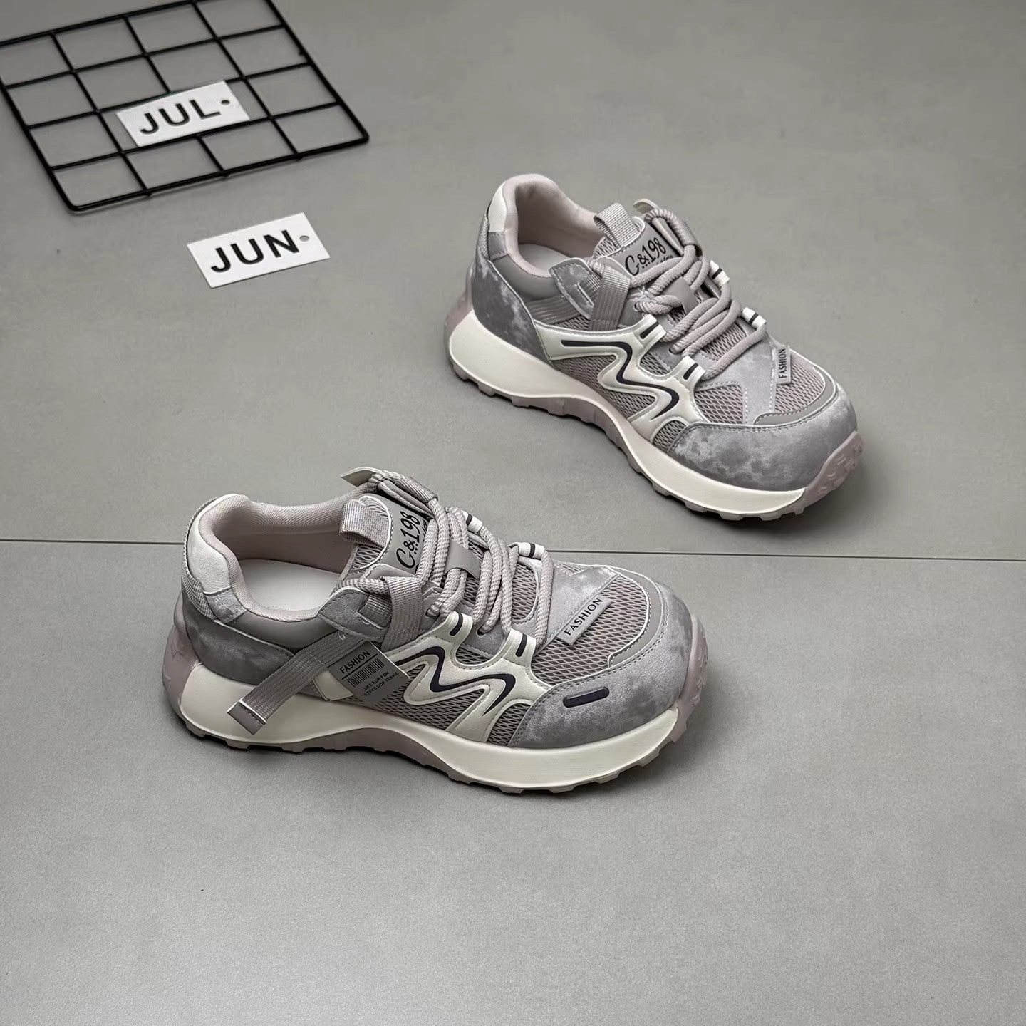 Damen Sportliche Sneakers mit hohem Tragekomfort und atmungsaktiver Obermaterialkombination R&B
