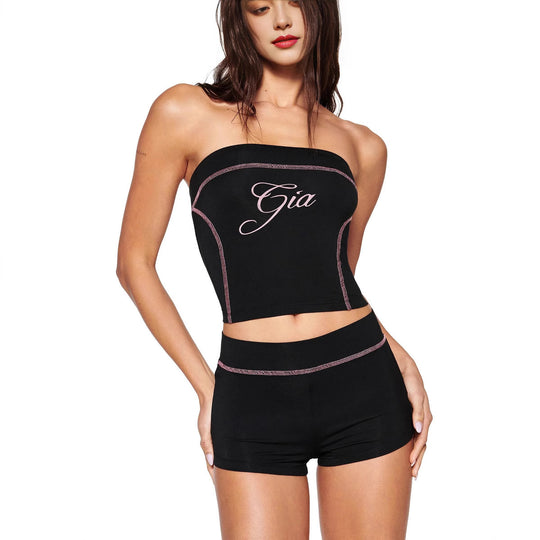 Damen Sportliche Shorts mit auffälligem Logo R&B