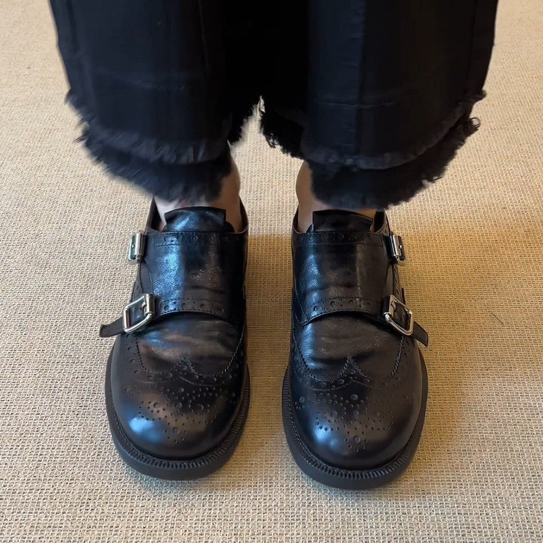 Damen elegante Schnürschuhe mit doppeltem Riemen und feiner Brogue-Prägung R&B