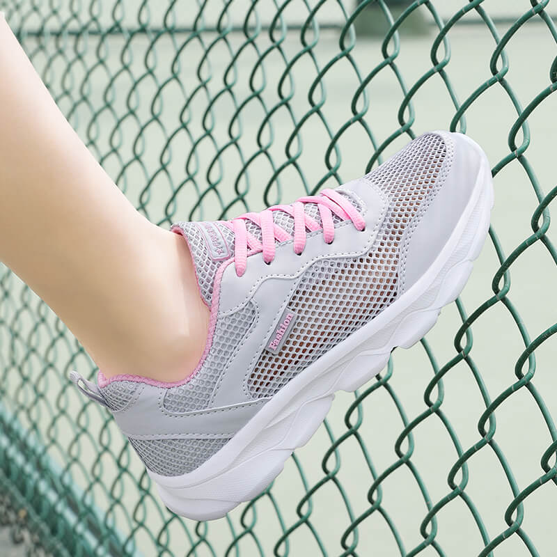 Damen Sportliche Sneakers mit atmungsaktivem Mesh-Obermaterial und flexiblem Fußbett R&B