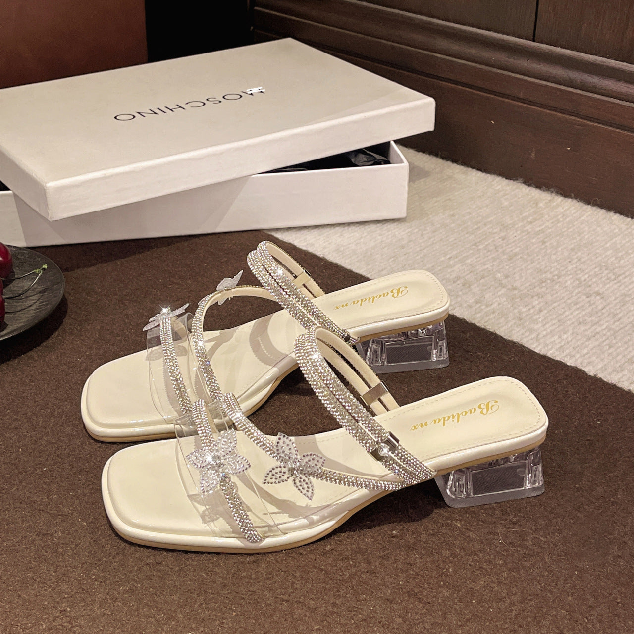 Damen elegante Sandalen mit funkelndem Strassbesatz und transparentem Blockabsatz EB