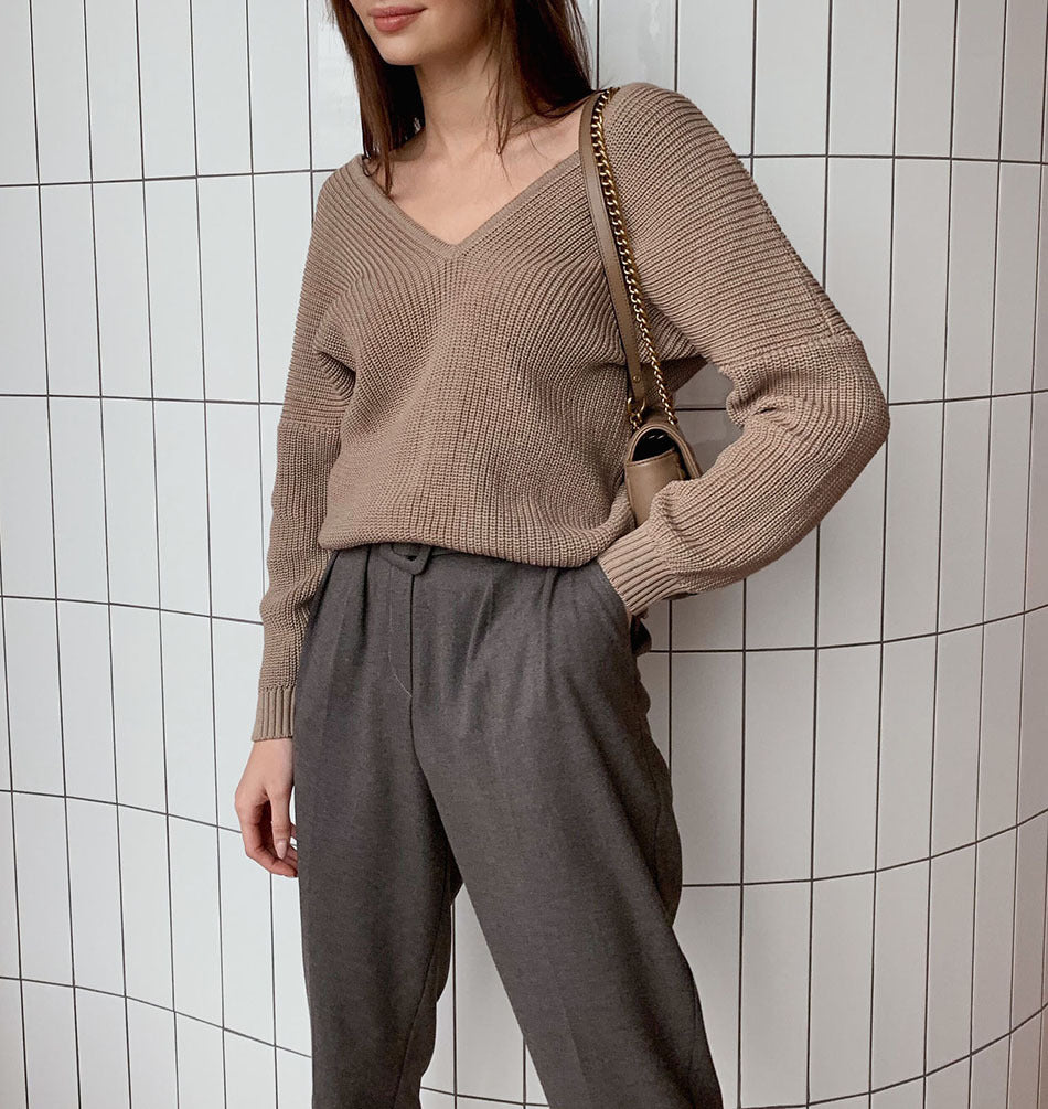 Damen Modischer Strickpullover mit tiefem V-Ausschnitt und schmeichelhaftem Schnitt R&B
