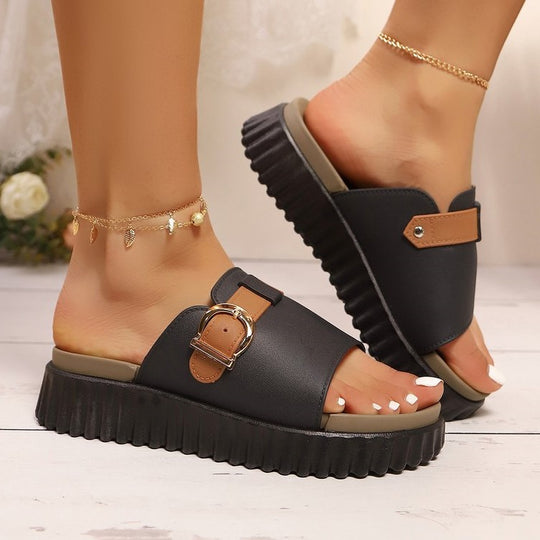 Damen Komfortable Plateau-Sandalen mit modischer Schnallen-Applikation R&B