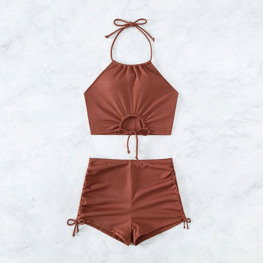 Damen Bikiniset mit gerafftem Crop-Top und freizügigen Shorts R&B