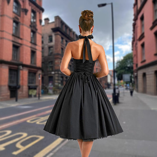 Damen Elegantes Halterneck-Kleid mit voluminösem Rock und eingearbeitetem Tüll R&B