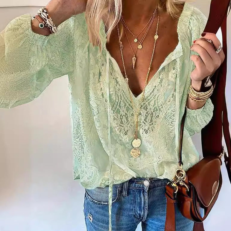 Damen Elegante und feminine Bluse mit V-Ausschnitt und Spitzenakzenten R&B