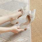 Damen elegant gestaltete Slingback-Pumps mit perlverziertem Schleifendetail