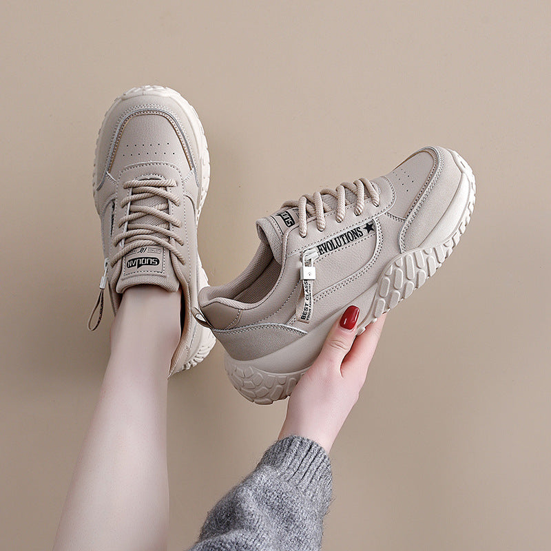 Damen Sportliche Sneakers mit robuster Profilsohle und atmungsaktiver Struktur R&B