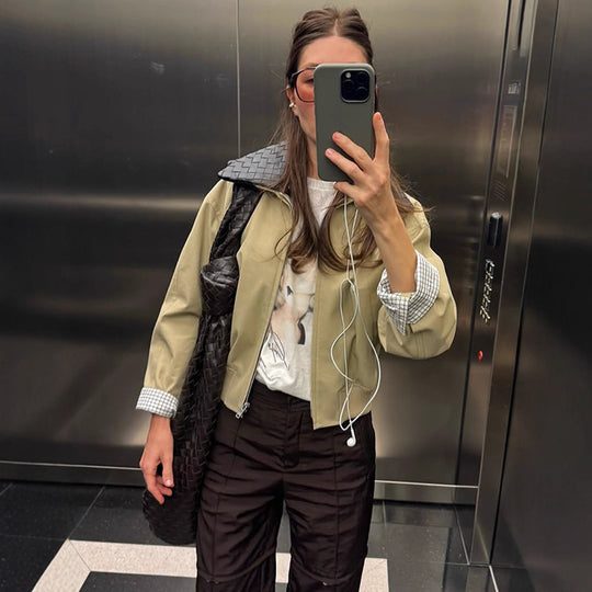 Damen legerer Übergangsjacke mit weichem Innenfutter und Karodetails R&B