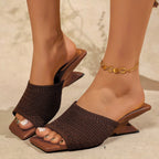 Damen Slipper mit einzigartigem geflochtenem Design und bequemer Sohle