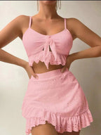 Damen Sommeroutfit mit verspieltem Rüschendesign R&B