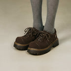 Damen Trendige Sneaker mit robustem Sohlenprofil und edlem Wildleder R&B