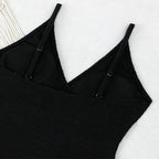 Damen Eleganter Einteiler Badeanzug mit modischem Wickeldetail und tiefem V-Ausschnitt R&B