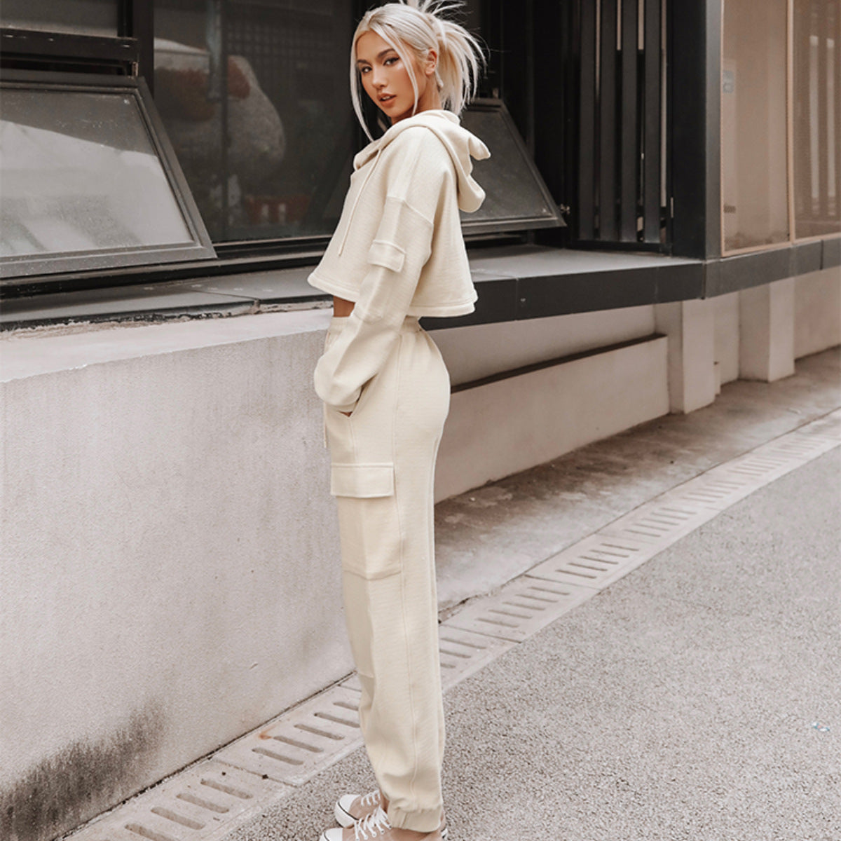 Damen nan Cropped Kapuzenpullover mit Highwaist Cargo-Joggingshose Set R&B