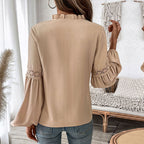 Damen Bluse mit feinen Falten und Spitze R&B