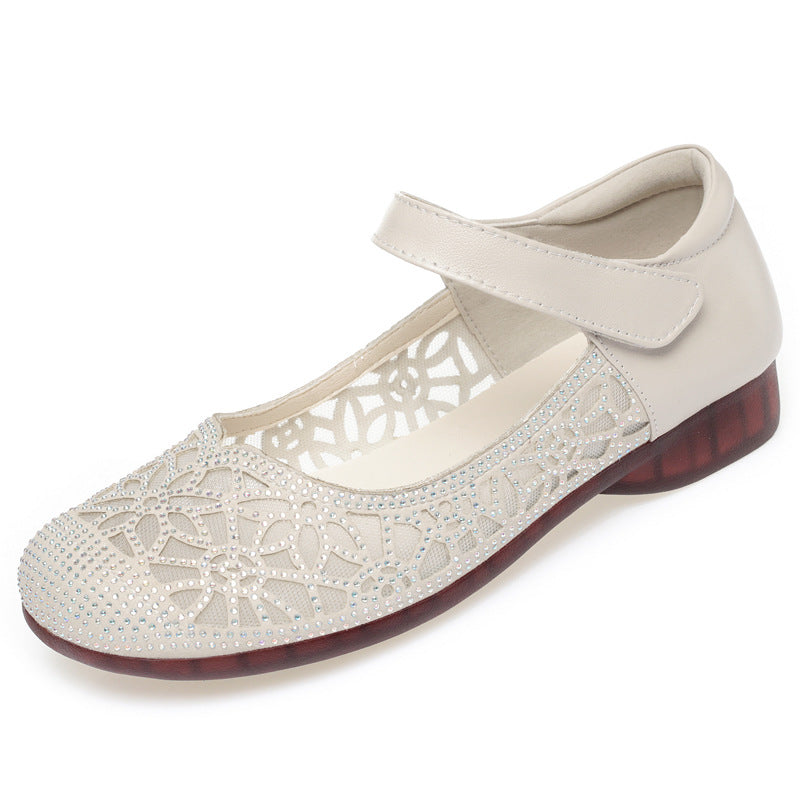 Damen Elegante Ballerinas mit filigranem Blumenmuster und verstellbarem Riemen R&B