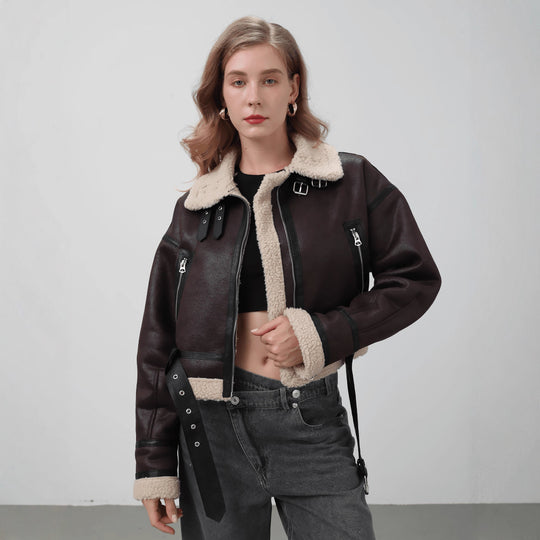 Damen modische Kurzjacke mit Schurwollkragen und Reißverschlusstaschen R&B