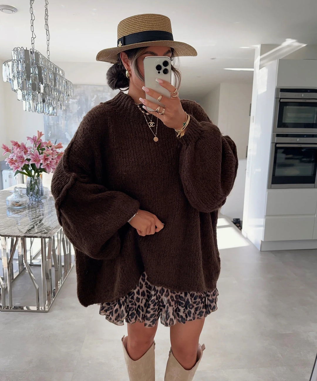 Damen lässiger Oversize Pullover mit hohen Ärmeln und unkonventionellem Schnitt R&B