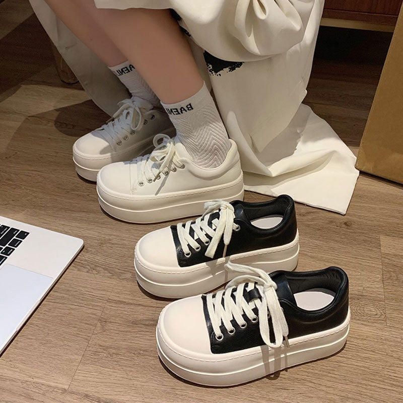 Damen Modische Plateau Sneakers mit stilvollem Obermaterial und bequemer Dämpfung R&B