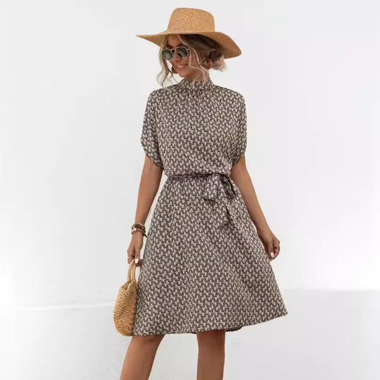 Damen Bogenmuster Kleid mit hohem Kragen und Bindegürtel R&B