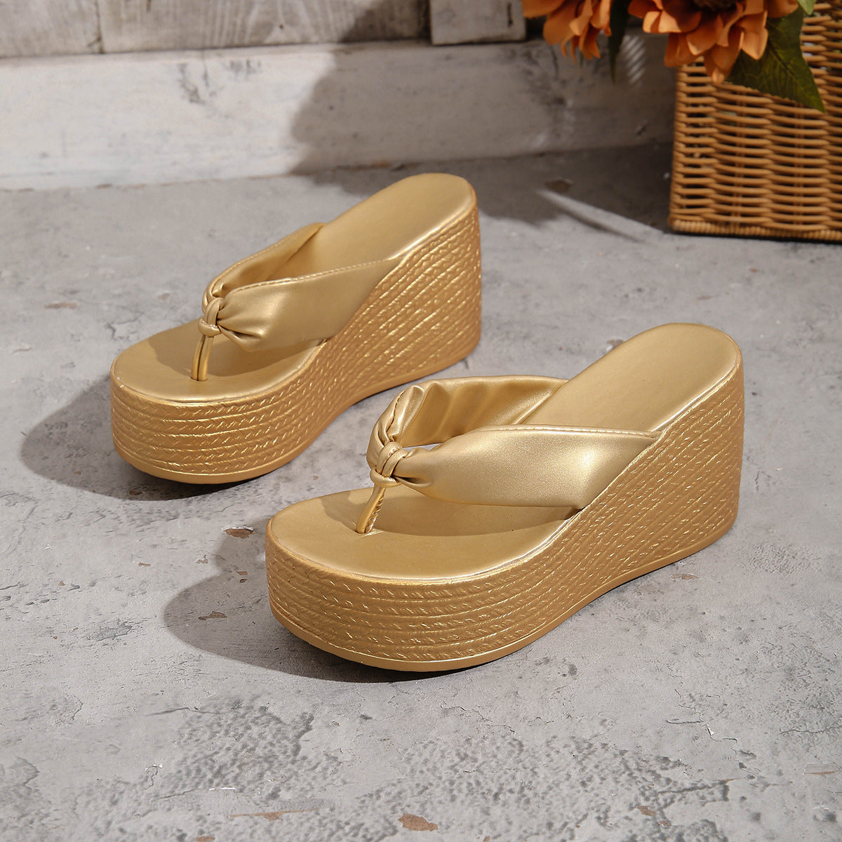 Damen Wedge-Pantoletten mit elegantem Knotted-Riemendesign und komfortabler Sohle R&B