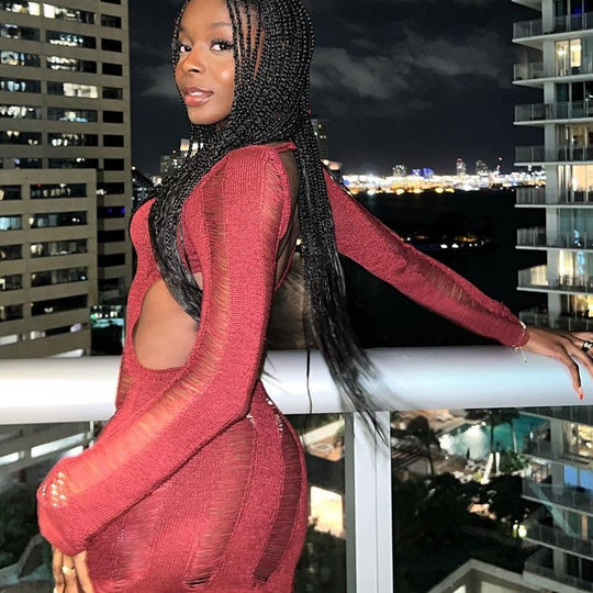 Damen Körperbetontes Strickkleid mit Rückenausschnitt und langen Ärmeln R&B