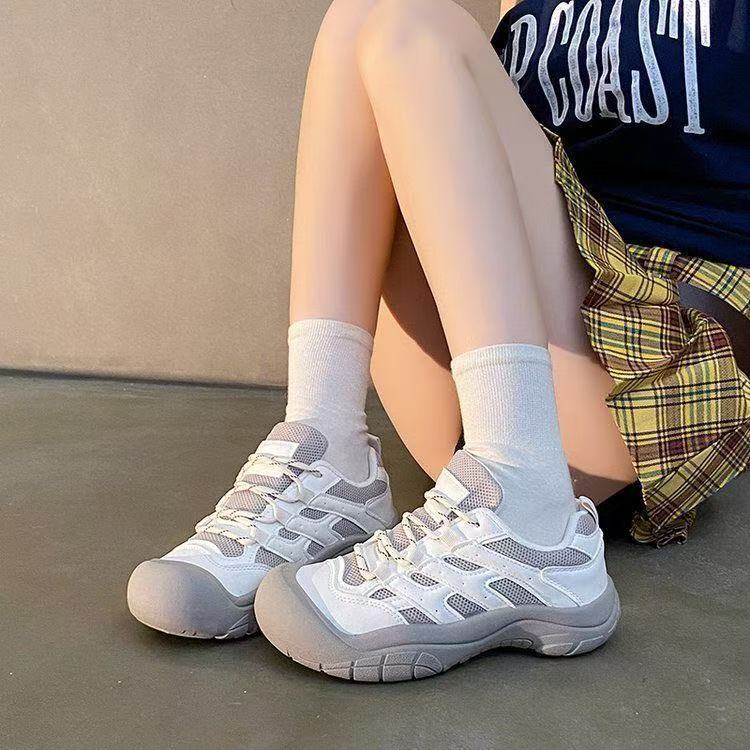 Damen Sportliche Sneakers mit atmungsaktiver Netzstruktur und rutschfester Sohle